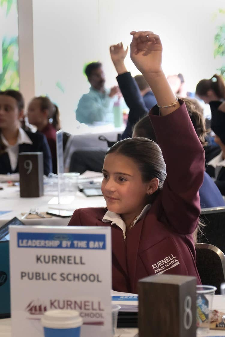 No photo description available.